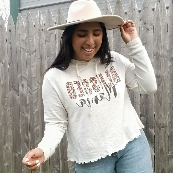 BLESSED MAMA LOGO GRAPHIC HOODIE TOP - Picture 8 of 15